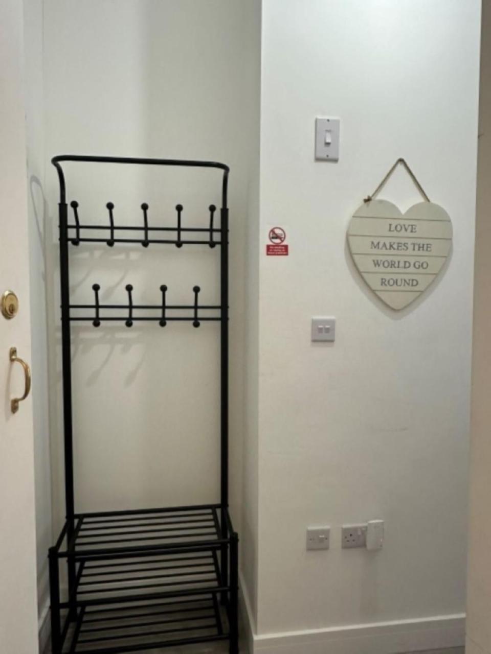 Studio Flat 2A Central كولوين باي المظهر الخارجي الصورة